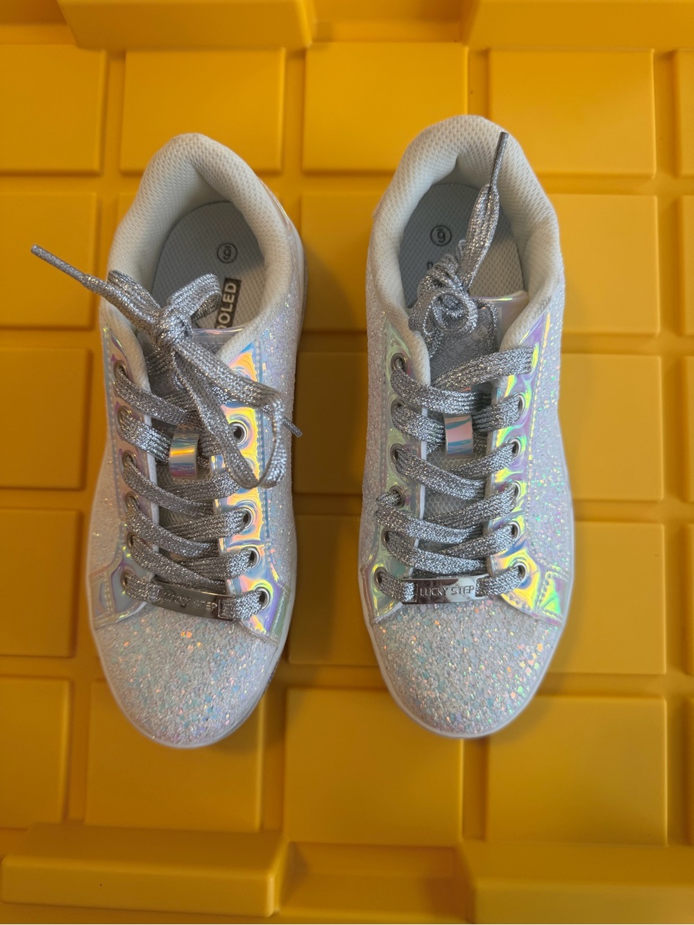 Women's Holographic Glitter Sneakers - Silver